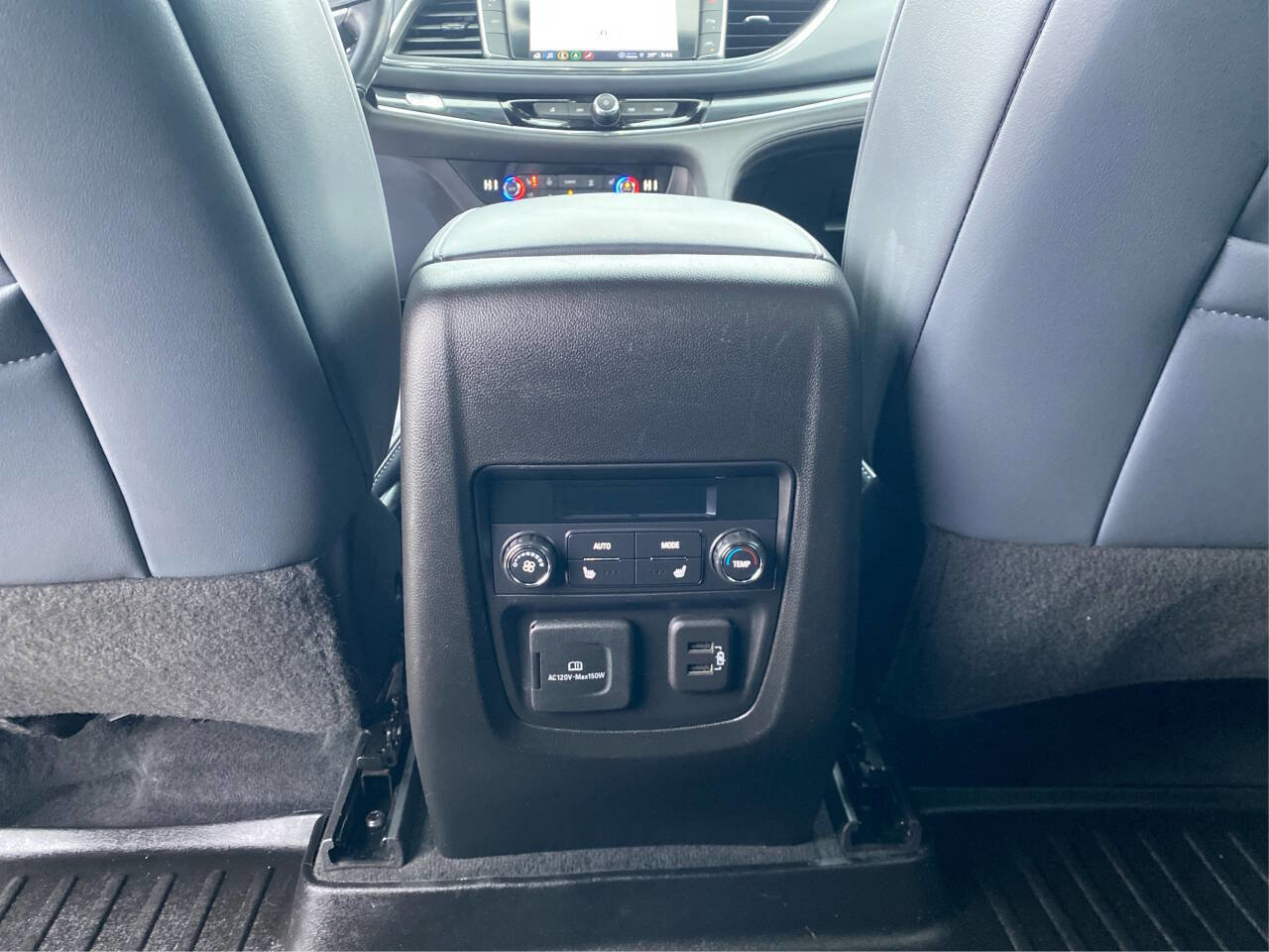 Used 2022 Buick Enclave Premium image 19