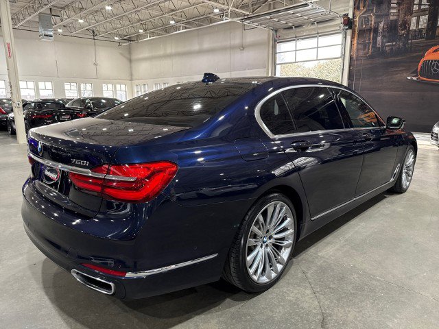 Used 2016 BMW 750i xDrive AWD/4WD image 3