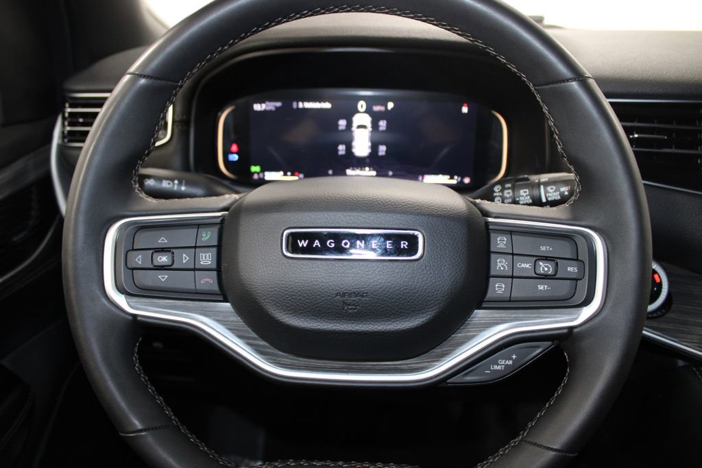 Used 2024 Jeep Wagoneer Series II image 36