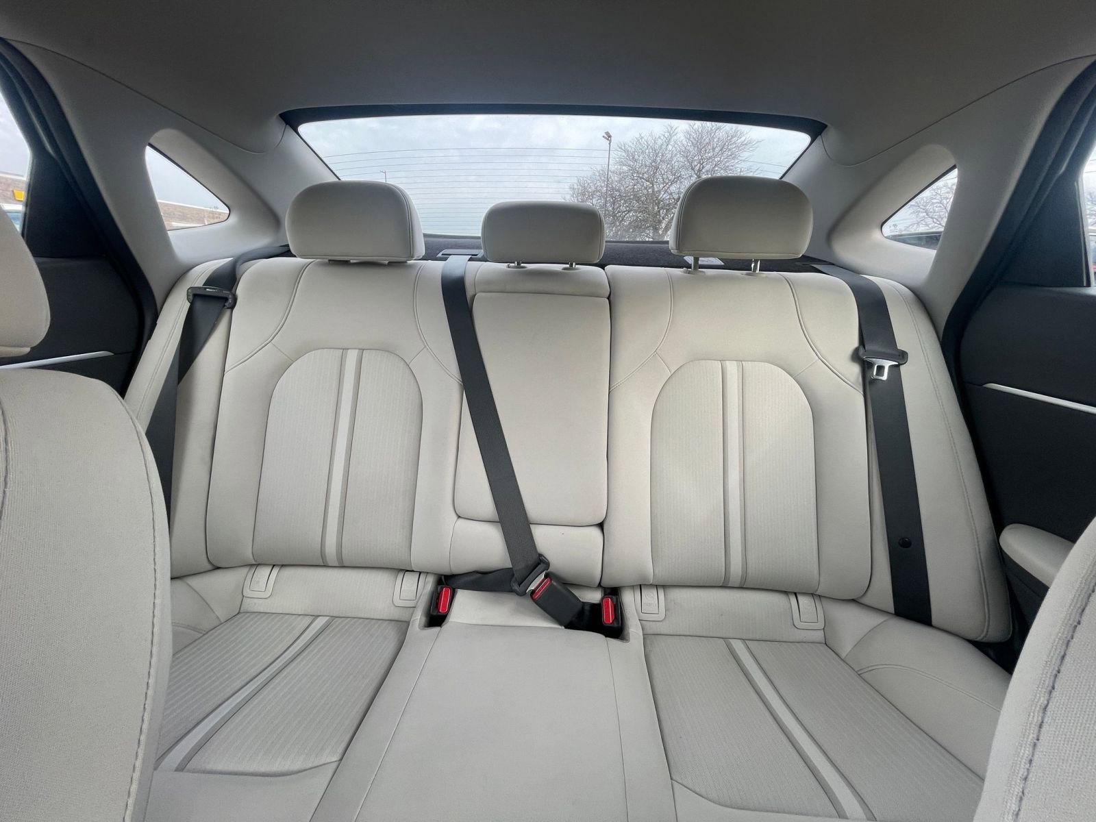 Used 2025 Hyundai Sonata SEL FWD image 37