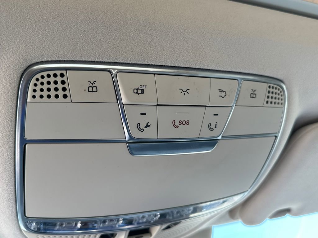 Used 2017 Mercedes-Benz S 550 4MATIC Sedan image 30