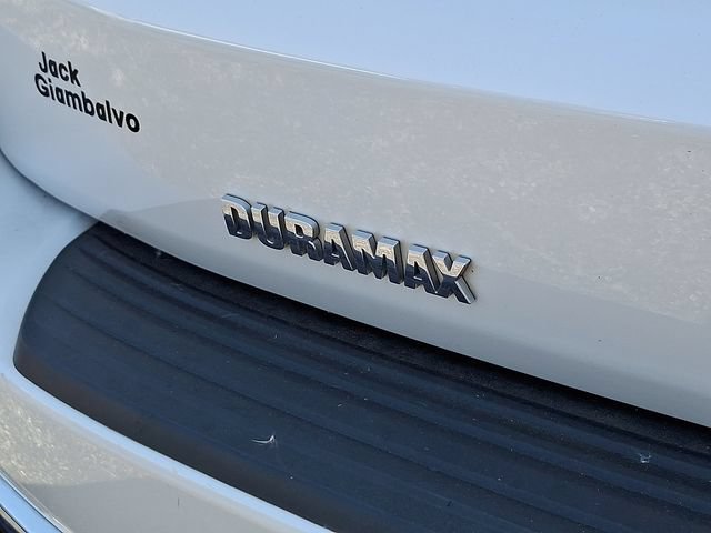 Used 2021 Chevrolet Suburban Premier w/ Premium Package AWD/4WD image 36