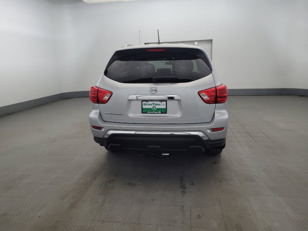 Used 2017 Nissan Pathfinder S FWD image 7