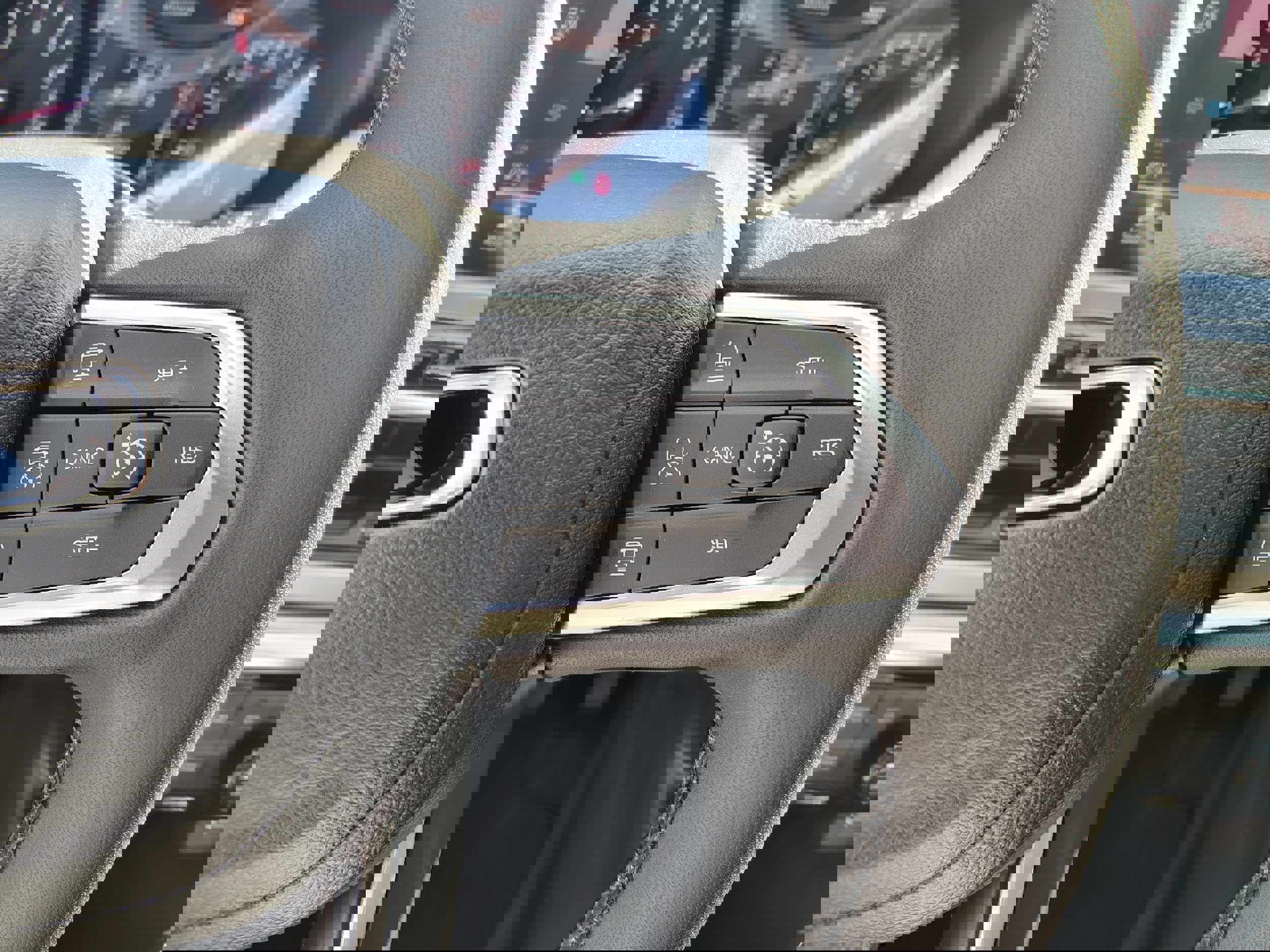 New 2026 Jeep Compass Limited image 30