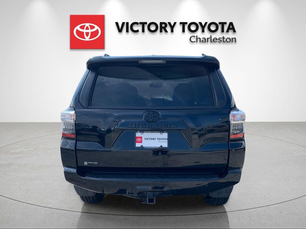 Used 2022 Toyota 4Runner SR5 image 4