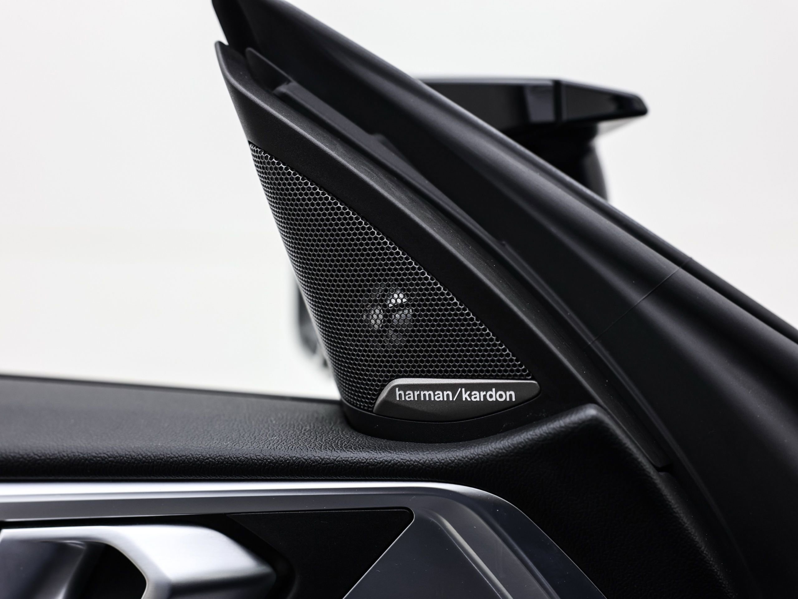 Used 2022 BMW M4 xDrive Competition image 47