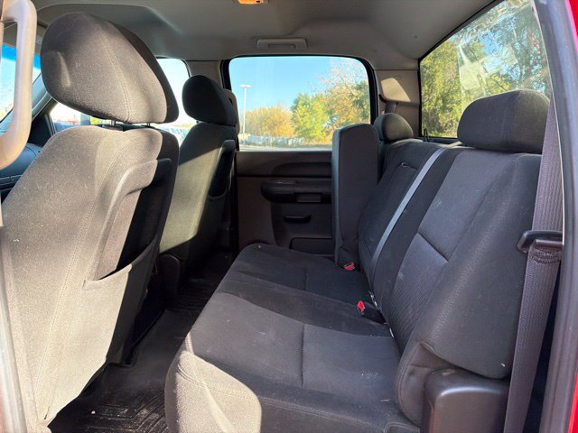 Used 2011 Chevrolet Silverado 2500 LT w/ Interior Plus Package AWD/4WD image 17