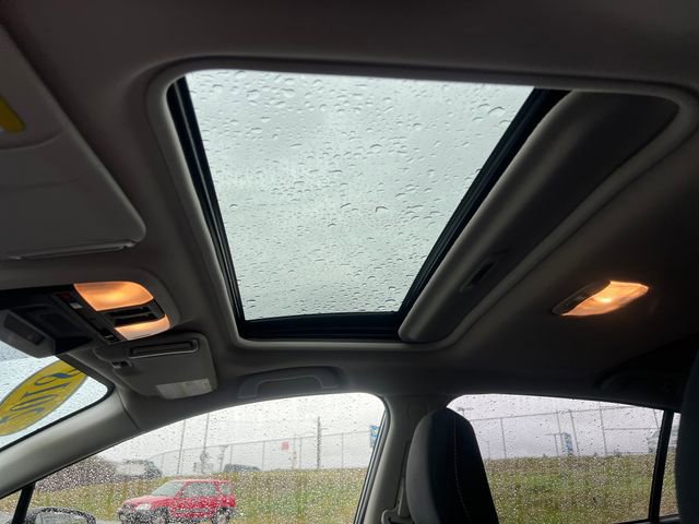 Used 2018 Subaru Crosstrek 2.0i Premium w/ Moonroof Package image 30