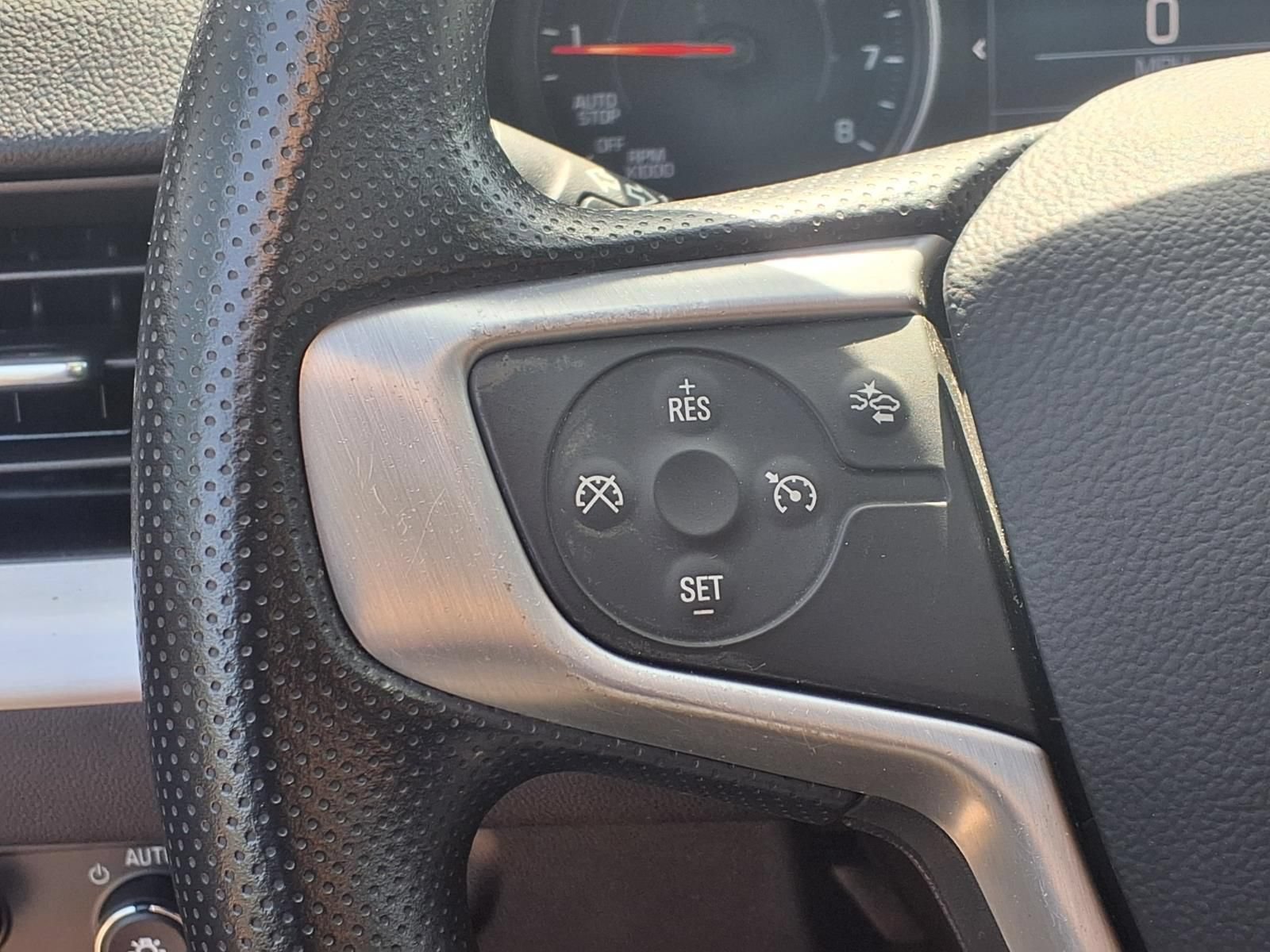 Used 2024 GMC Terrain SLE FWD image 15