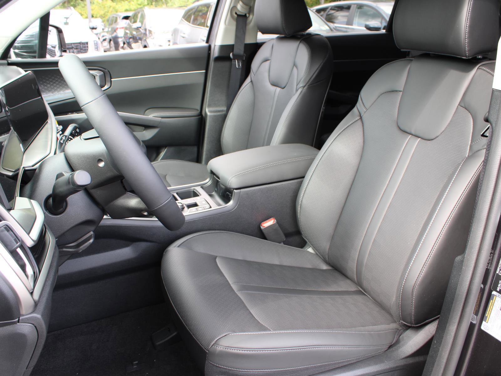 New 2026 Kia Sorento S image 18