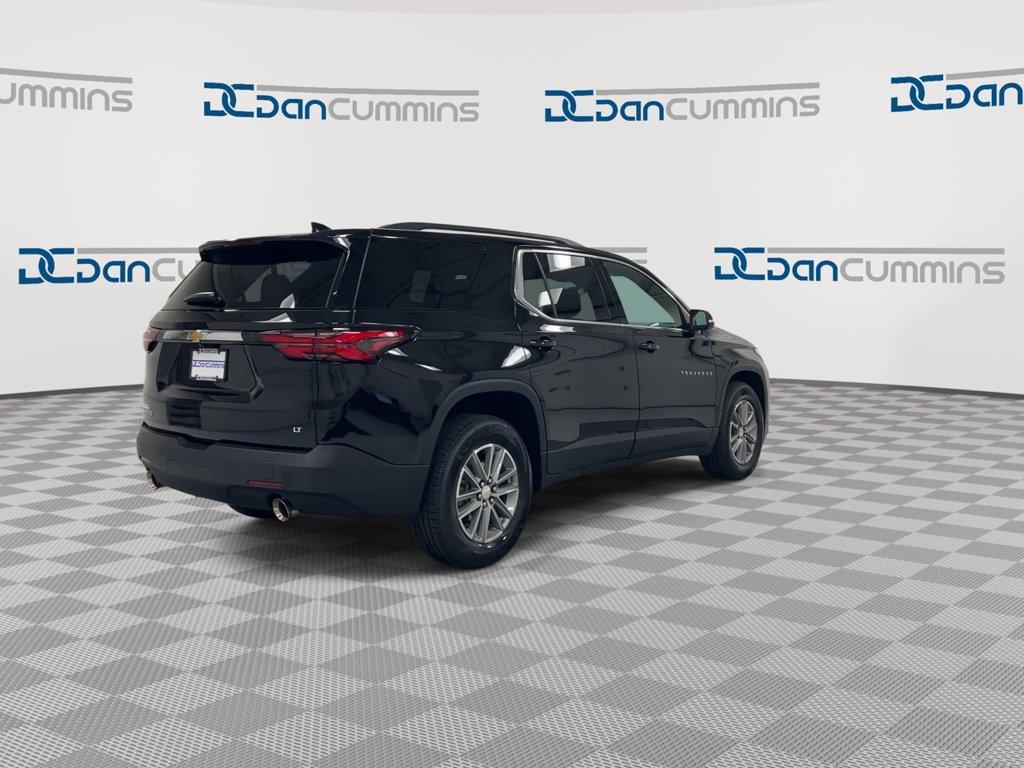 Used 2022 Chevrolet Traverse LT FWD image 8