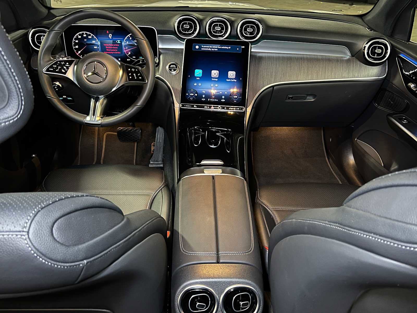 Certified 2025 Mercedes-Benz GLC 300 4MATIC image 38