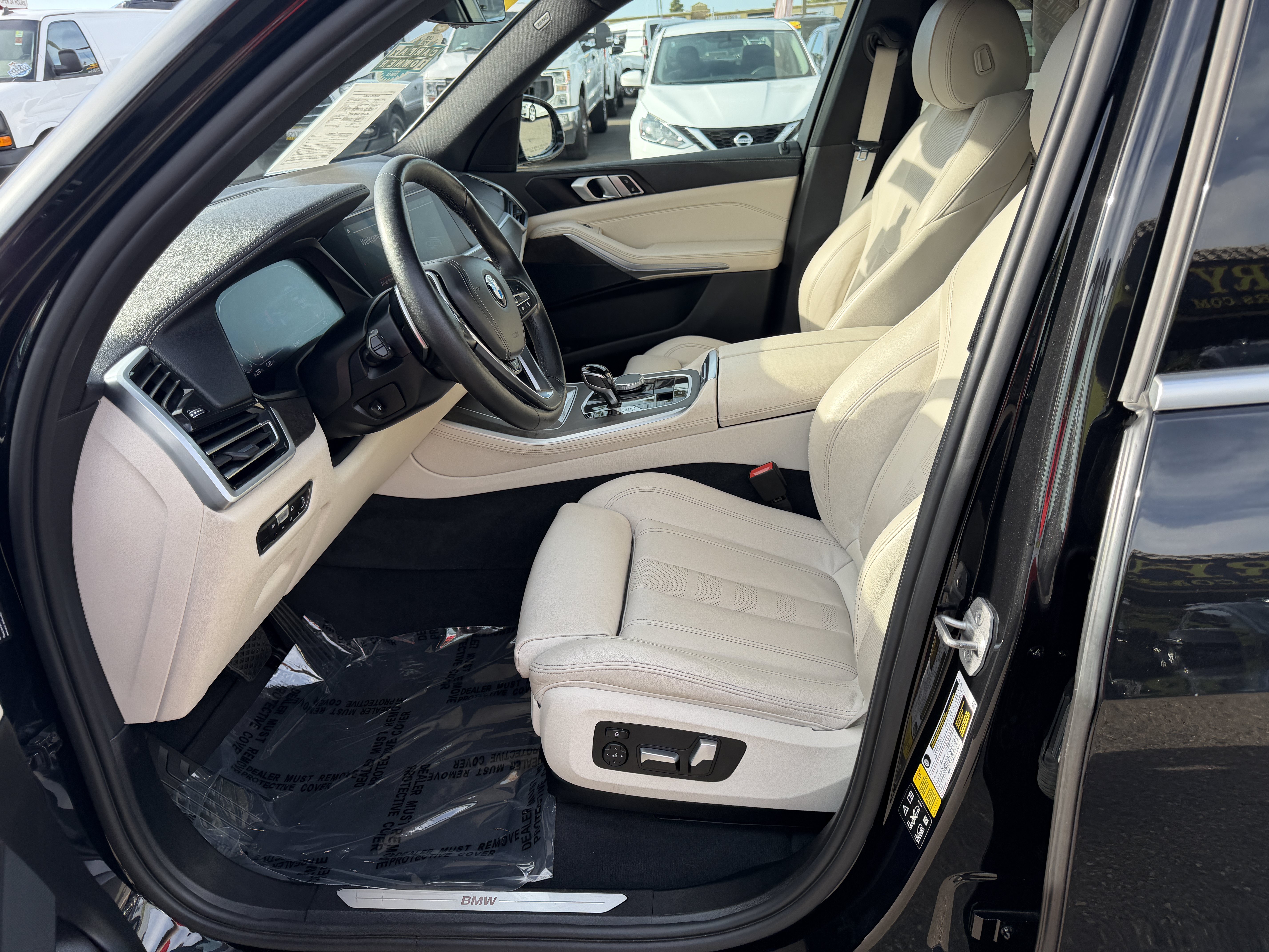 Used 2022 BMW X5 xDrive40i w/ Climate Comfort Package AWD/4WD image 19