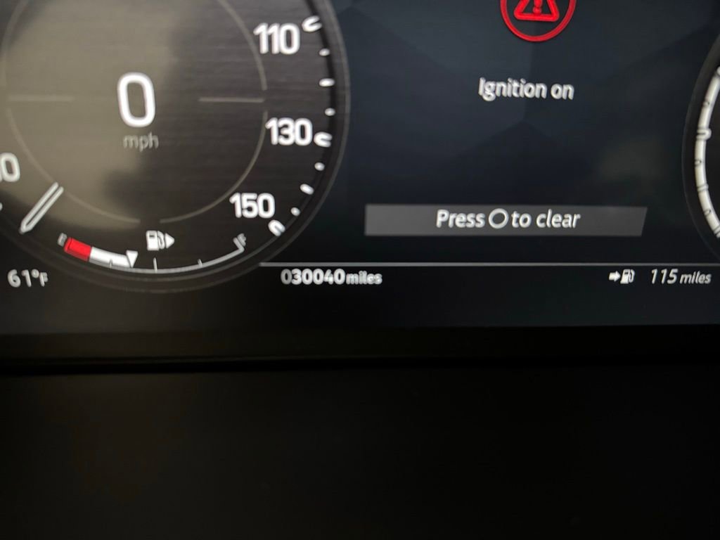 Used 2024 Land Rover Defender 90 S image 18