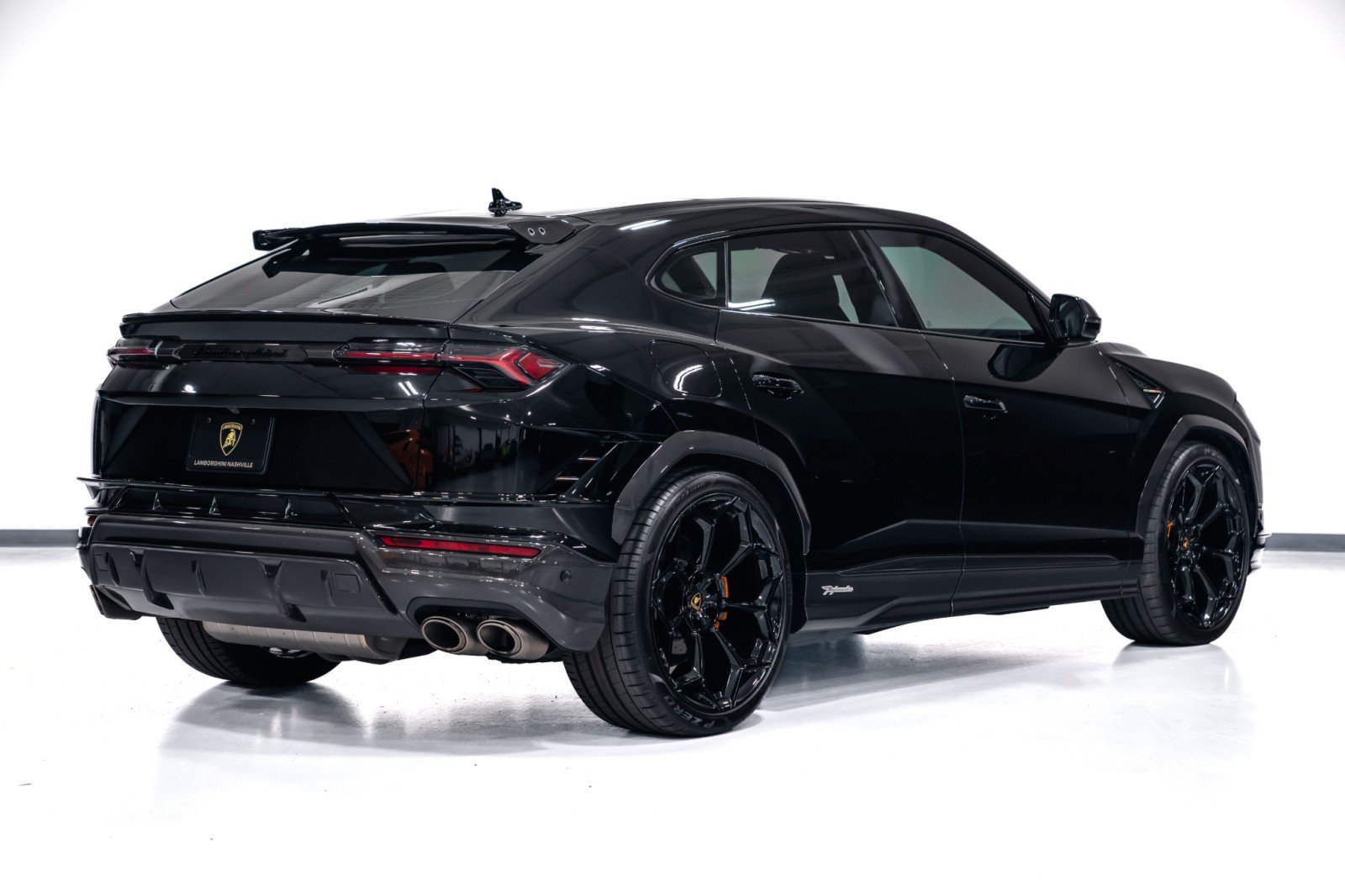 Used 2024 Lamborghini Urus Performante AWD/4WD image 7