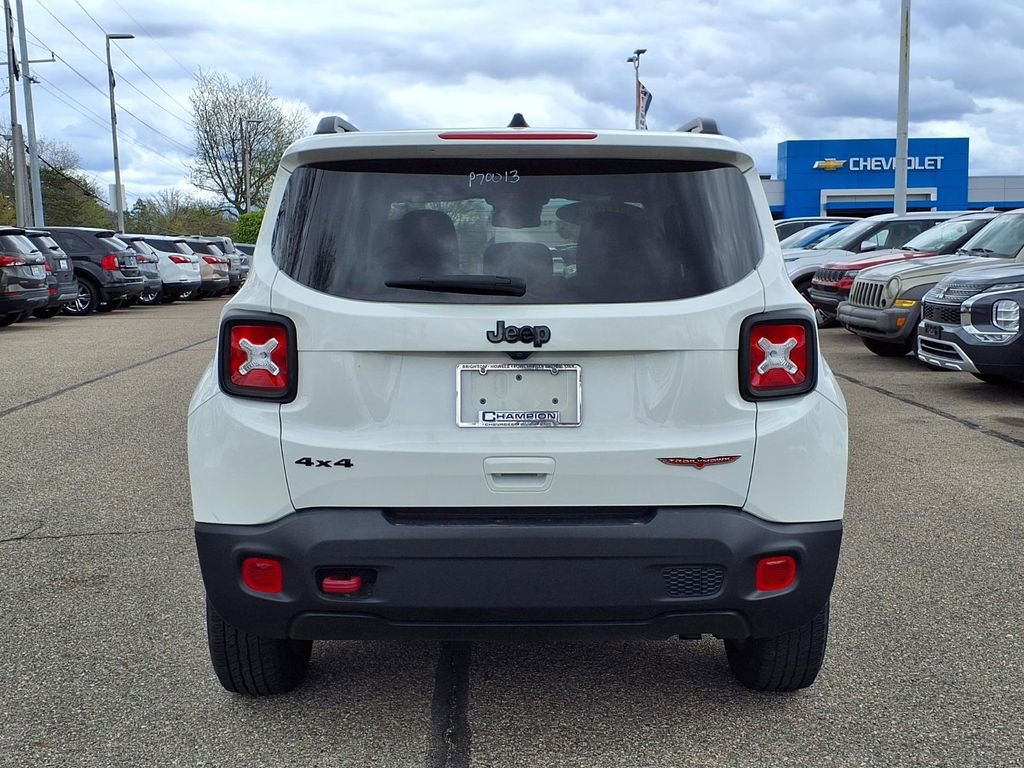 Used 2023 Jeep Renegade Trailhawk AWD/4WD image 6