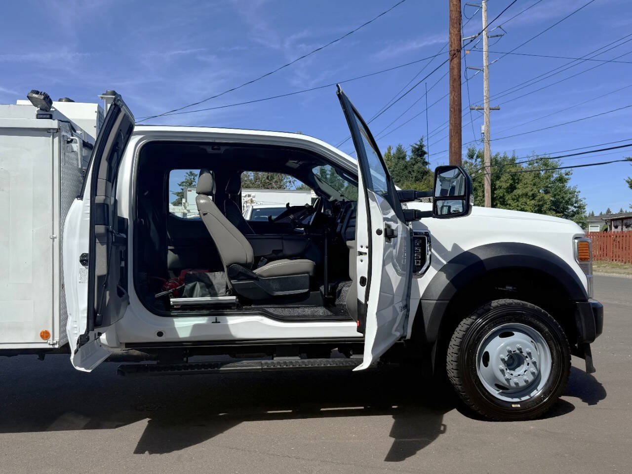 Used 2020 Ford F550 2WD SuperCab Super Duty image 42