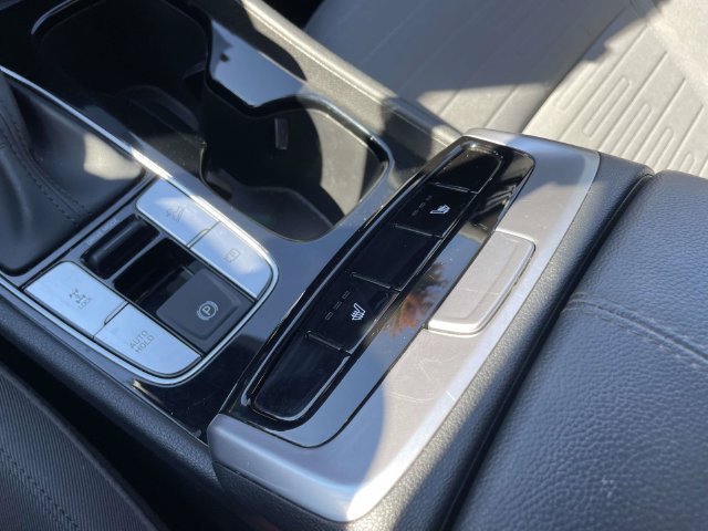 Used 2023 Hyundai Santa Cruz SEL Premium AWD/4WD image 34
