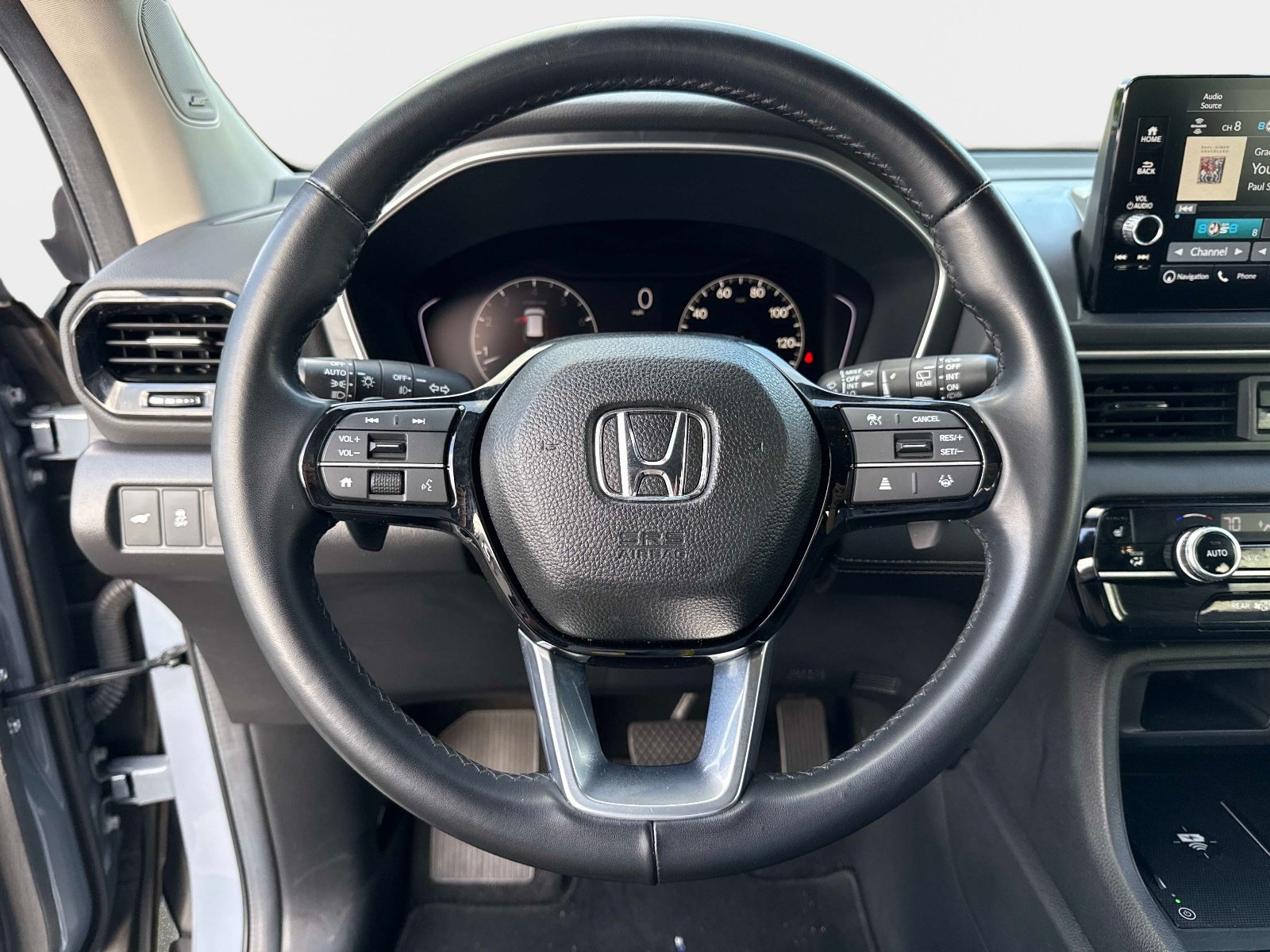 Used 2024 Honda Pilot Touring image 27