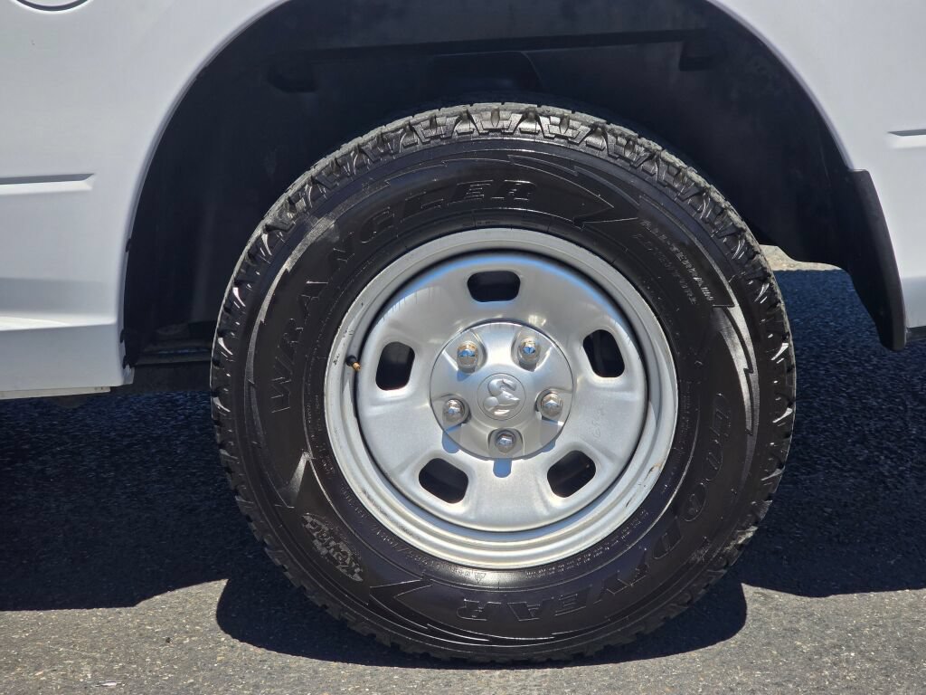 Used 2015 RAM 1500 Tradesman w/ Power & Remote Entry Group AWD/4WD image 10