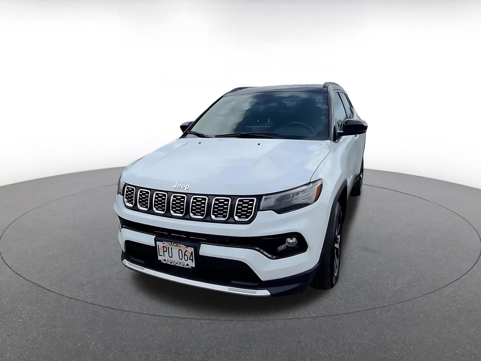 Used 2025 Jeep Compass Limited image 7