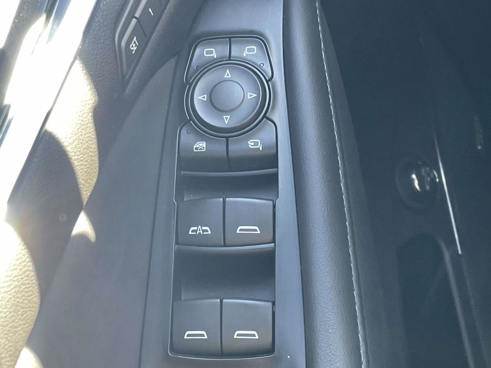 Certified 2022 Buick Enclave Avenir w/ Avenir Technology Package image 7