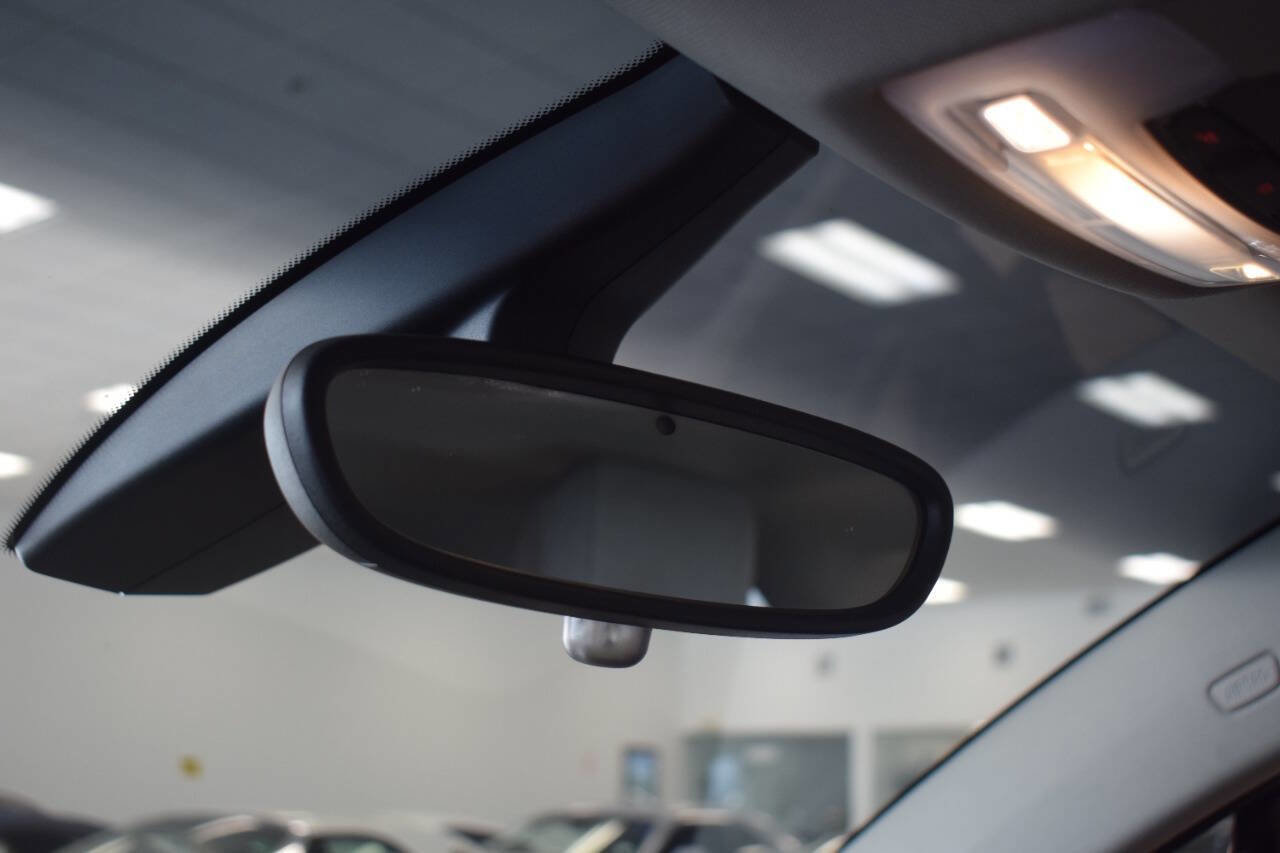 Used 2014 BMW i3 w/ Range Extender image 87