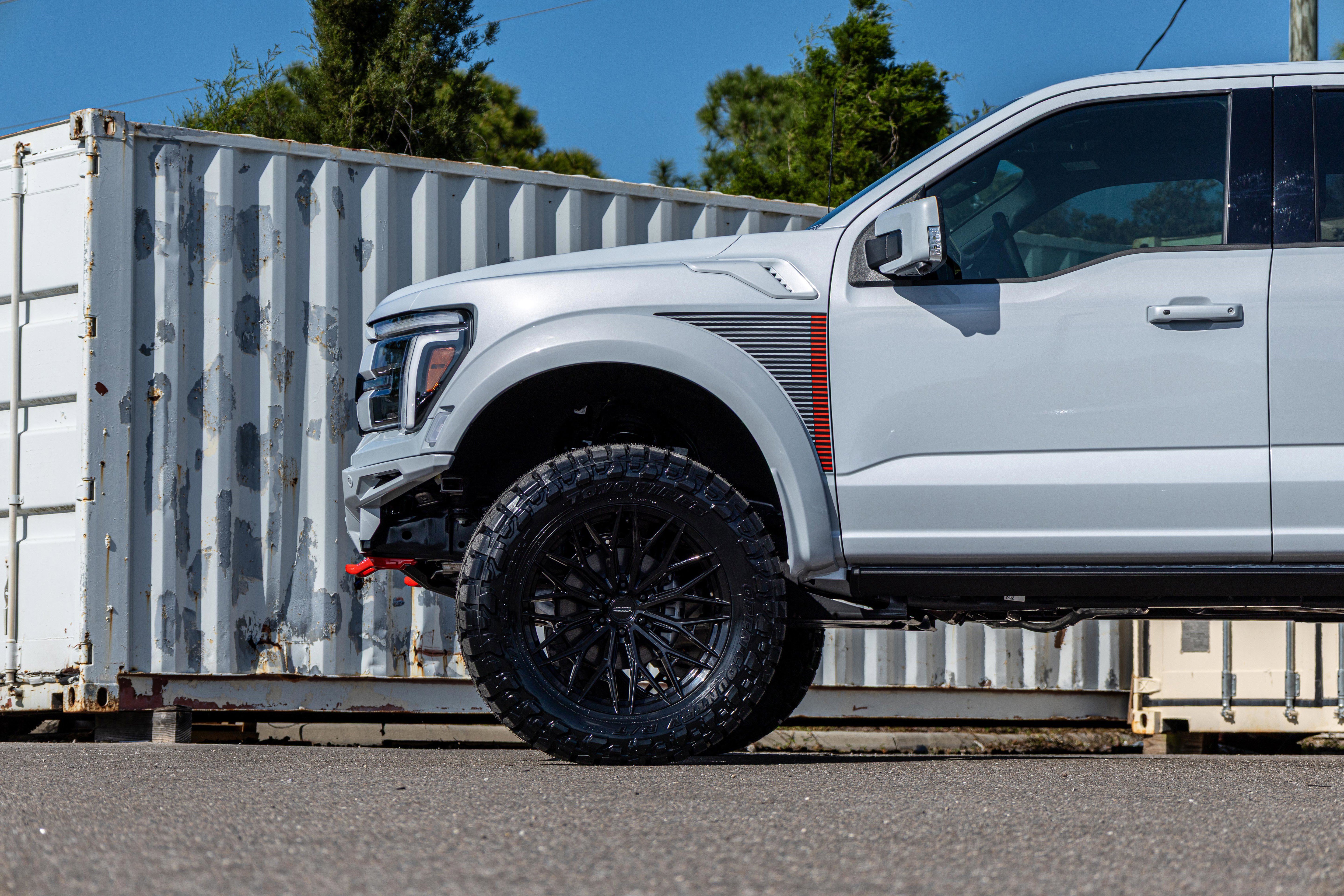 New 2025 Ford F150 Raptor w/ Equipment Group 803A Raptor R AWD/4WD image 38