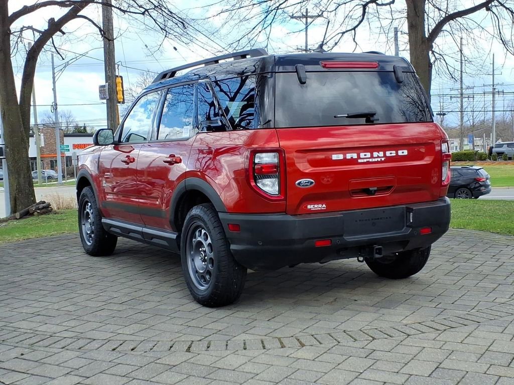 Used 2024 Ford Bronco Sport Outer Banks image 3
