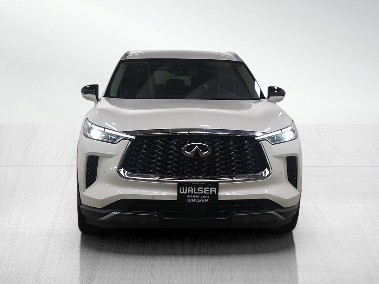 Used 2024 INFINITI QX60 Sensory AWD/4WD image 11