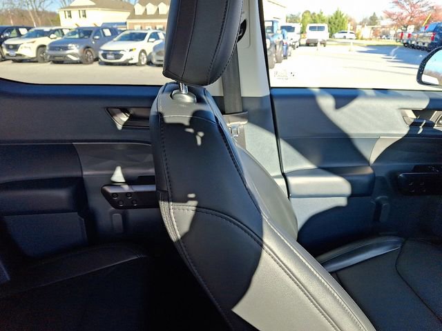 Certified 2023 Ford Maverick Lariat w/ Lariat Luxury Package image 14