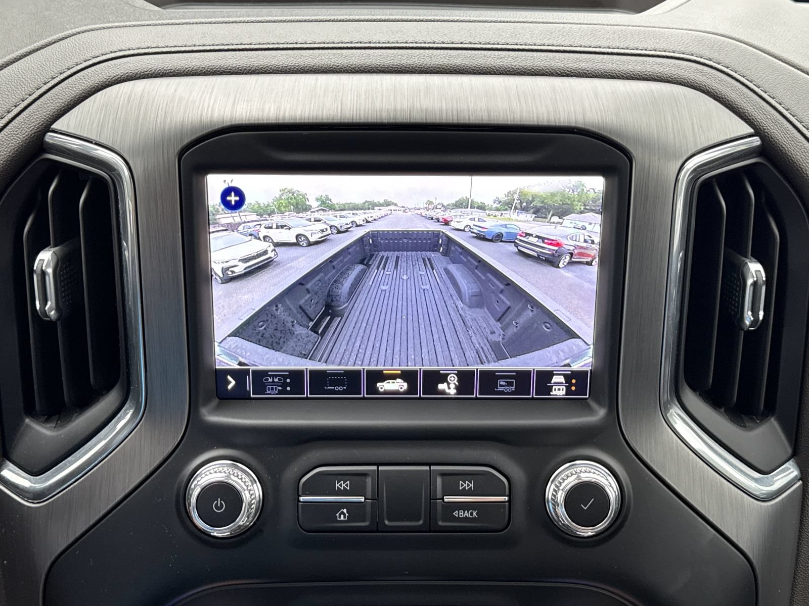Used 2023 GMC Sierra 2500 Denali w/ Denali Ultimate Package AWD/4WD image 27