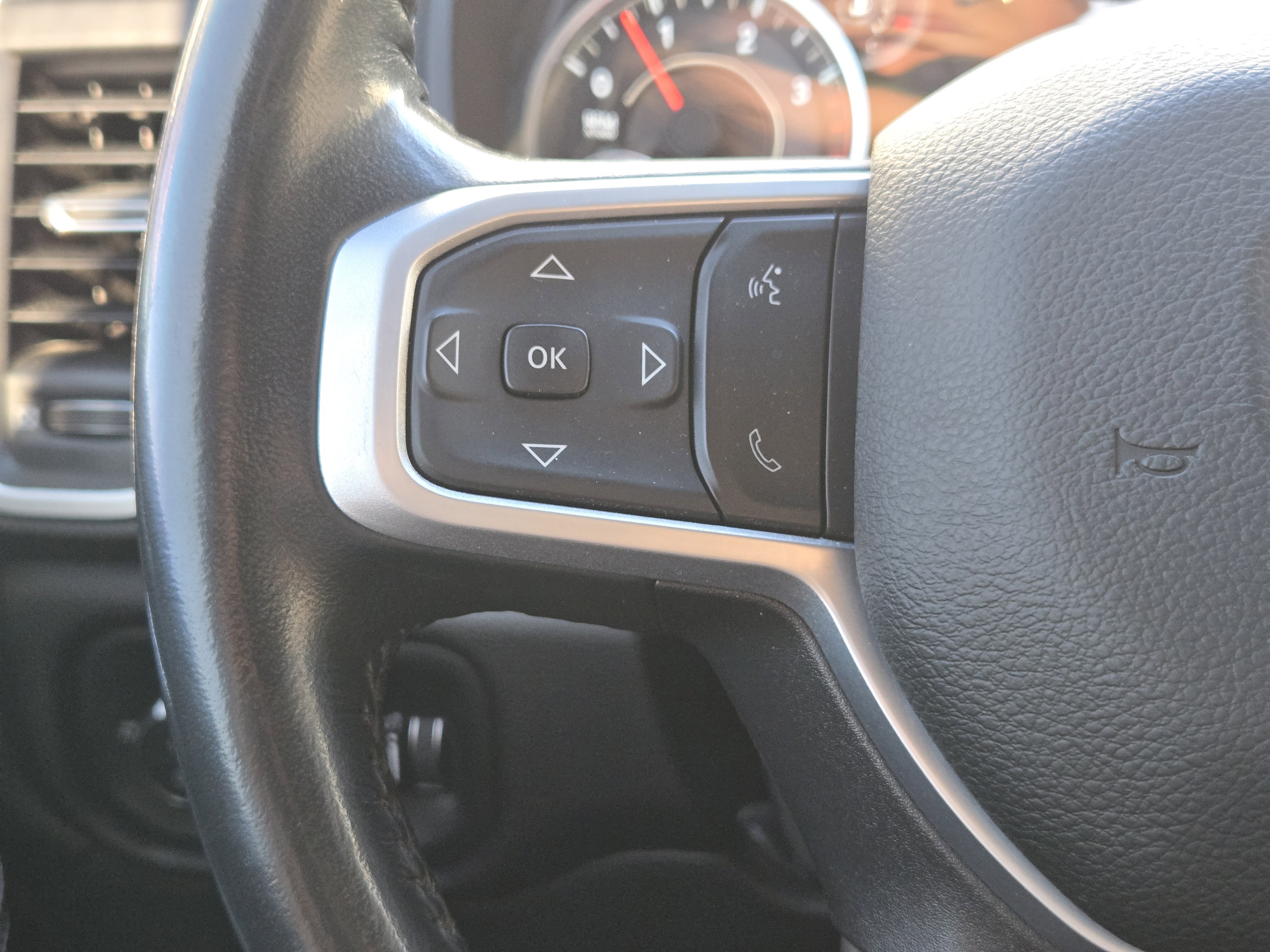 Used 2023 RAM 3500 Big Horn w/ Level 1 Equipment Group image 31