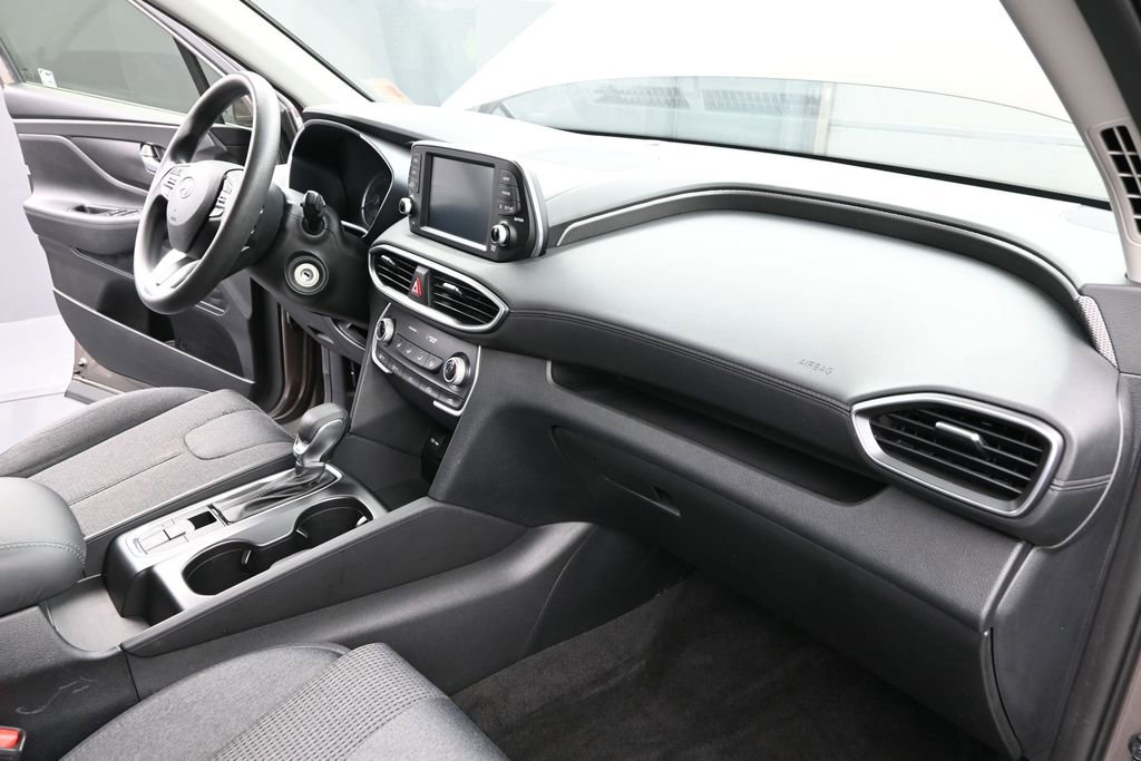 Used 2019 Hyundai Santa Fe SE FWD image 16