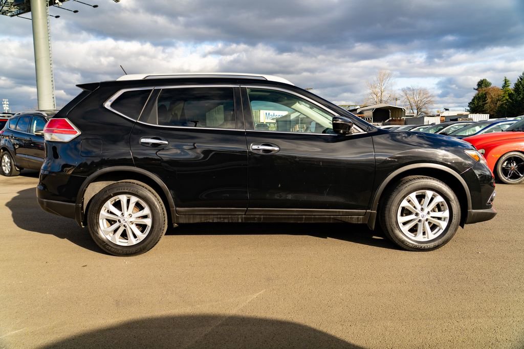 Used 2016 Nissan Rogue SL image 8