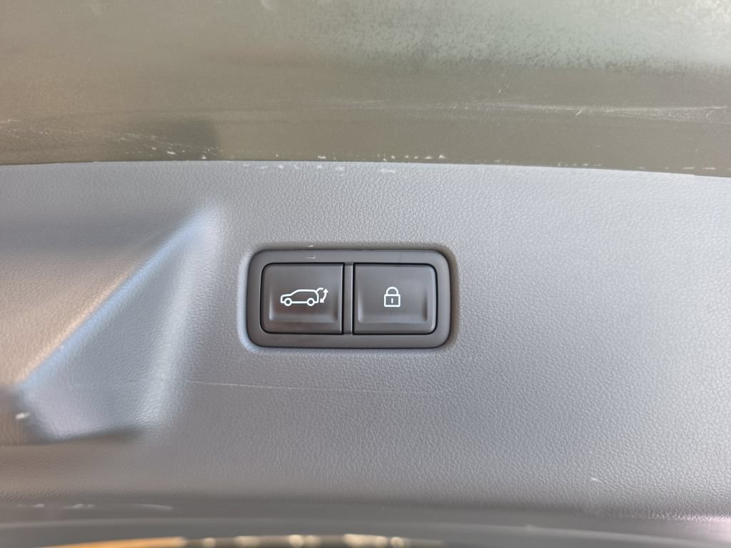 Used 2024 Hyundai Santa Fe SEL FWD image 41