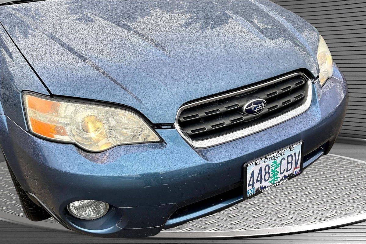 Used 2006 Subaru Outback 2.5i AWD/4WD image 31