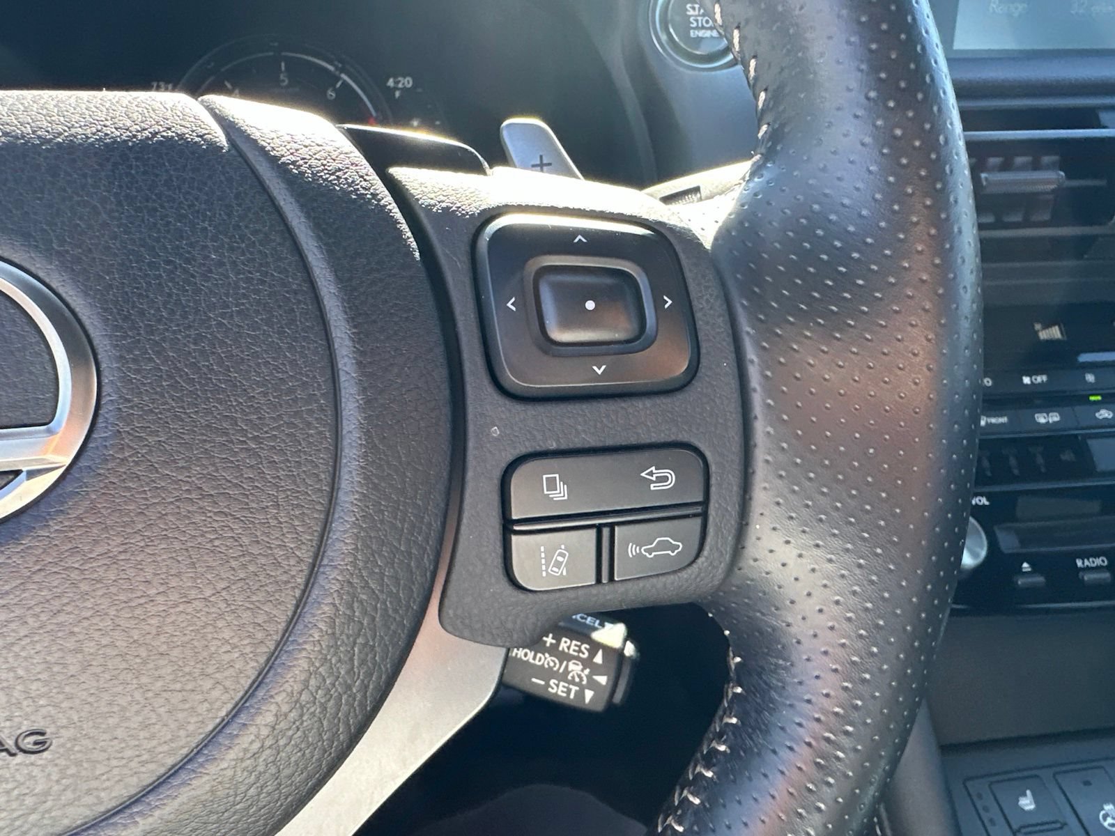 Used 2024 Lexus IS 350 F Sport w/ Accessory Package 2 RWD image 9