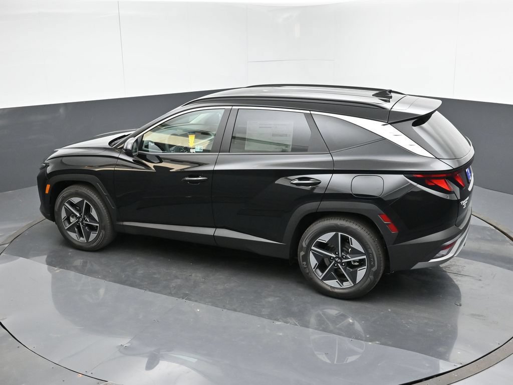 Used 2025 Hyundai Tucson SEL FWD image 19