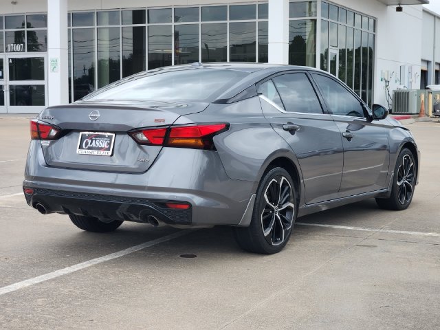 Used 2024 Nissan Altima 2.5 SR w/ SR Premium Package AWD/4WD image 7