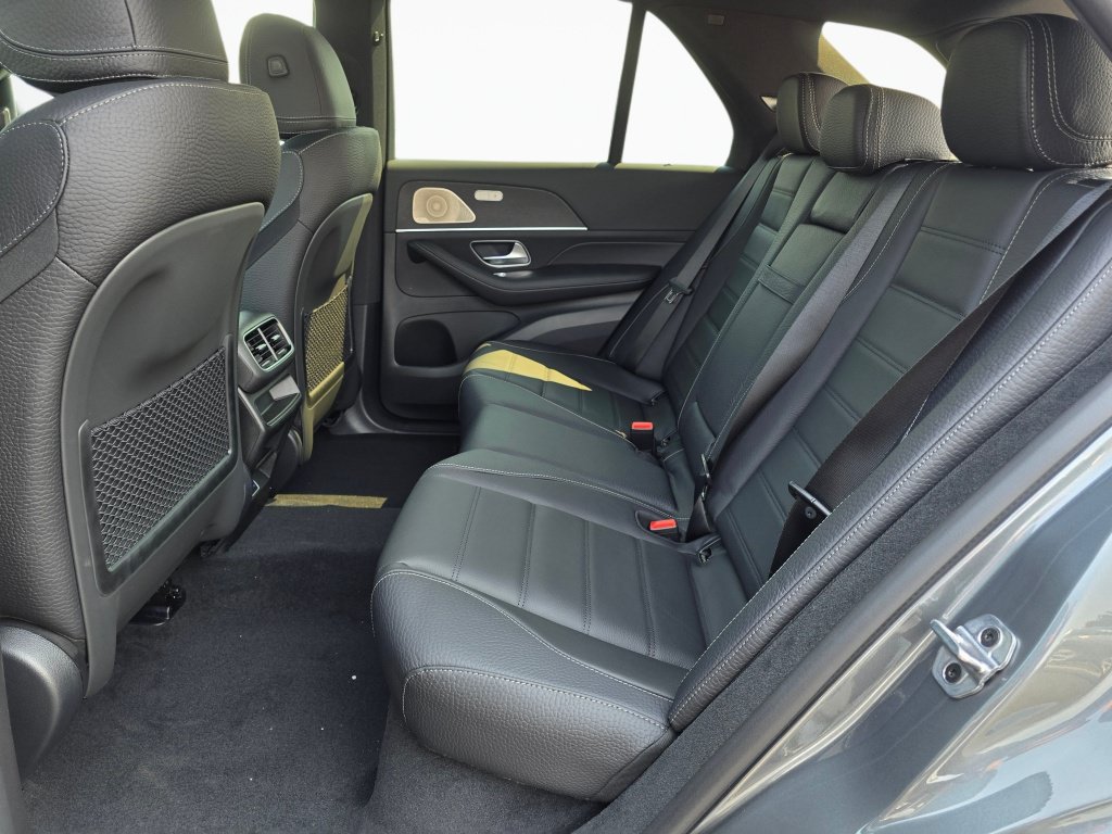 New 2026 Mercedes-Benz GLE 450 4MATIC image 18