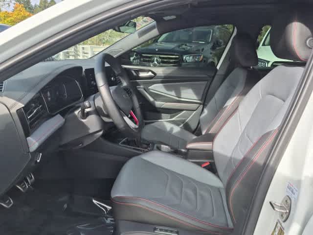 Used 2025 Volkswagen Jetta GLI Autobahn FWD image 15