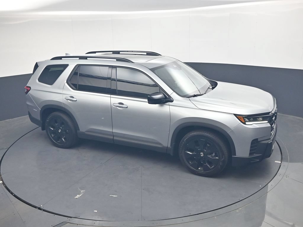 New 2026 Honda Pilot Black Edition image 16
