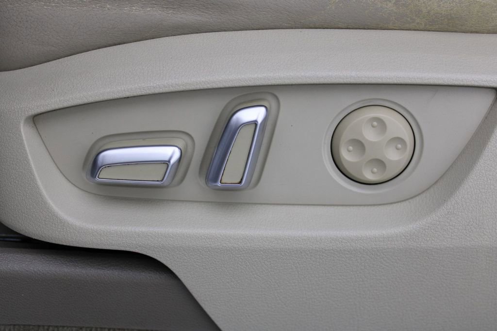 Used 2015 Audi Q7 3.0T Premium Plus w/ Premium Plus Package image 17