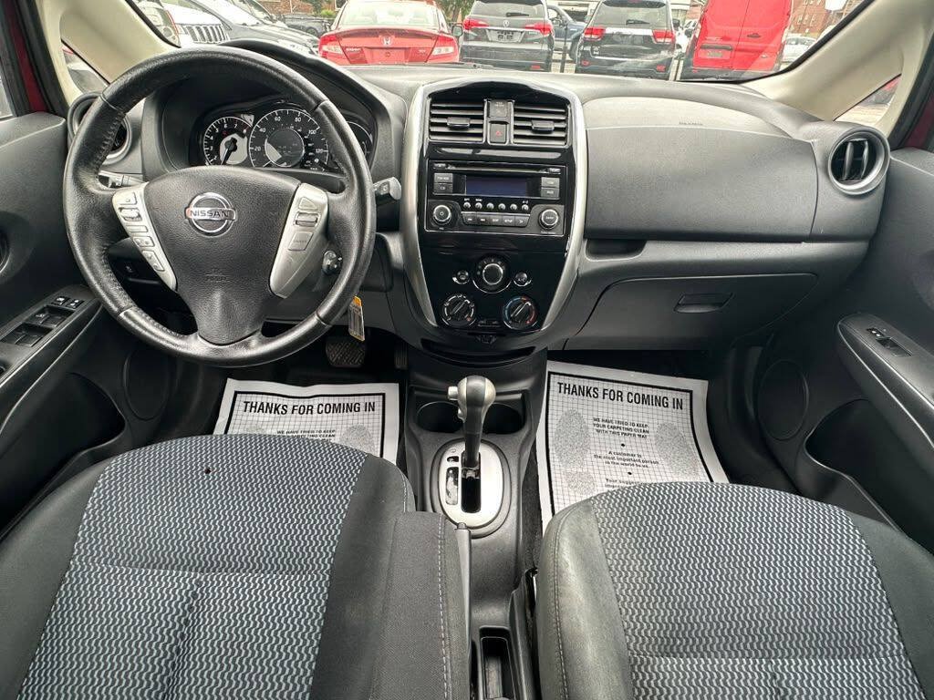 Used 2015 Nissan Versa Note SV FWD image 14