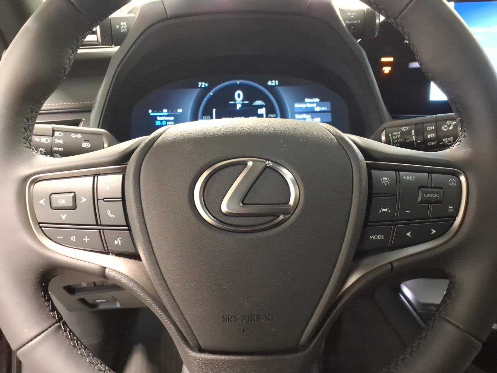 New 2026 Lexus UX 300h AWD image 7