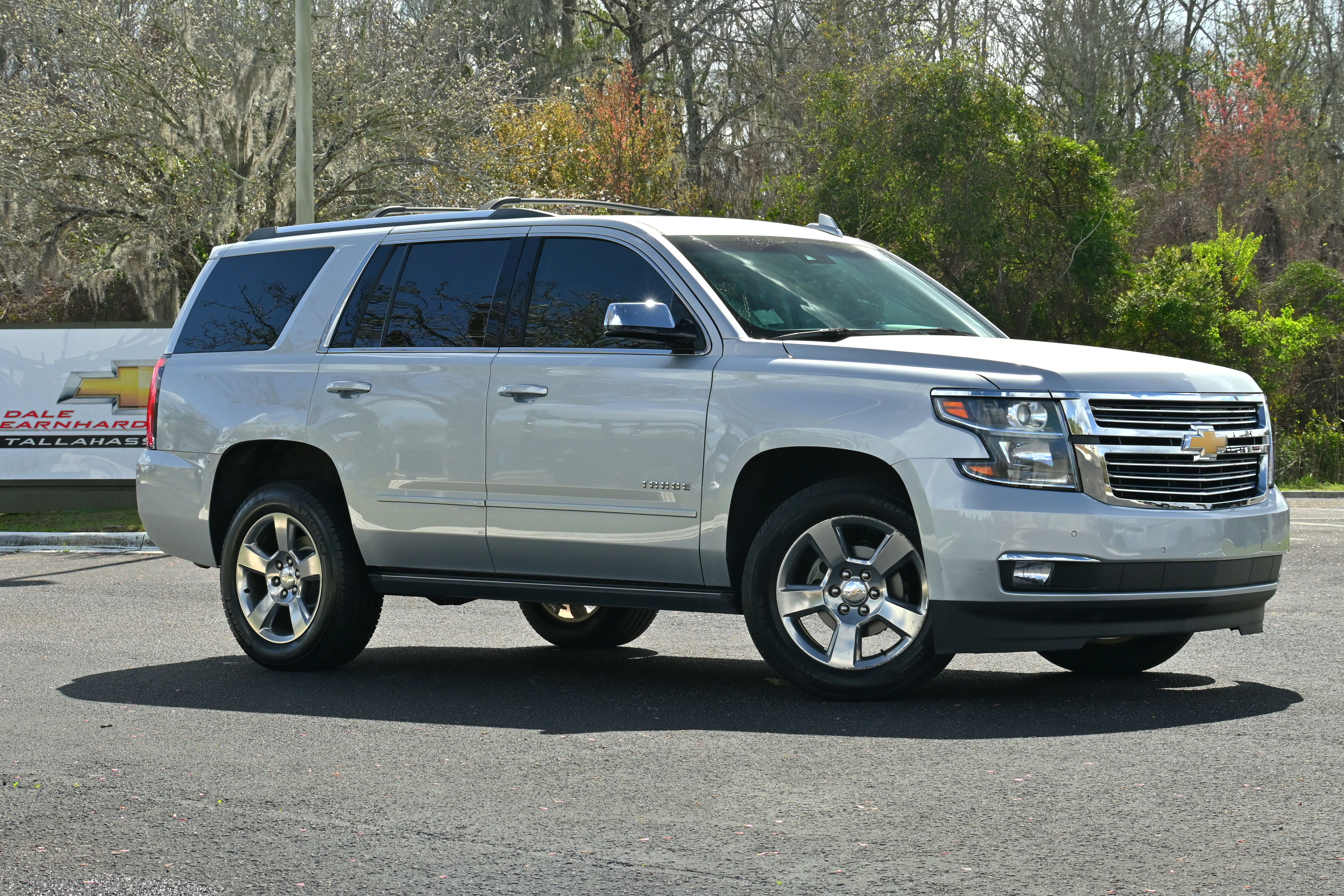 Used 2019 Chevrolet Tahoe Premier image 2