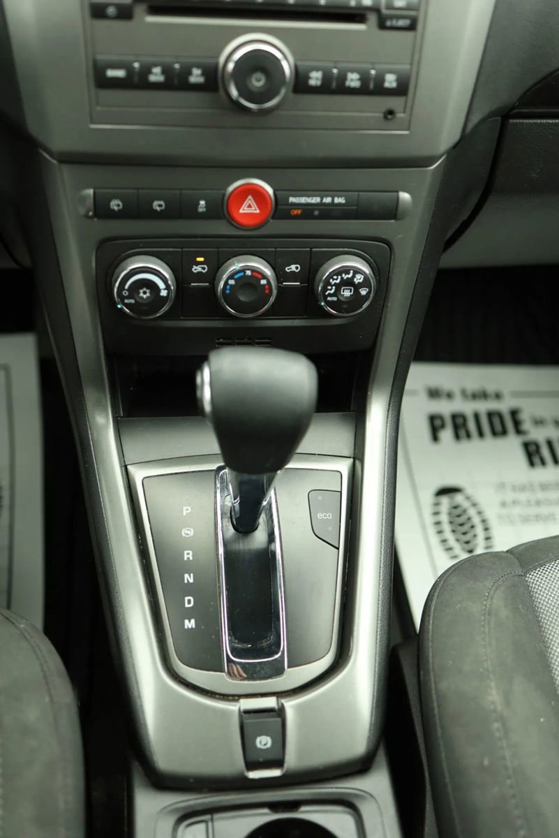 Used 2013 Chevrolet Captiva Sport LT FWD image 26