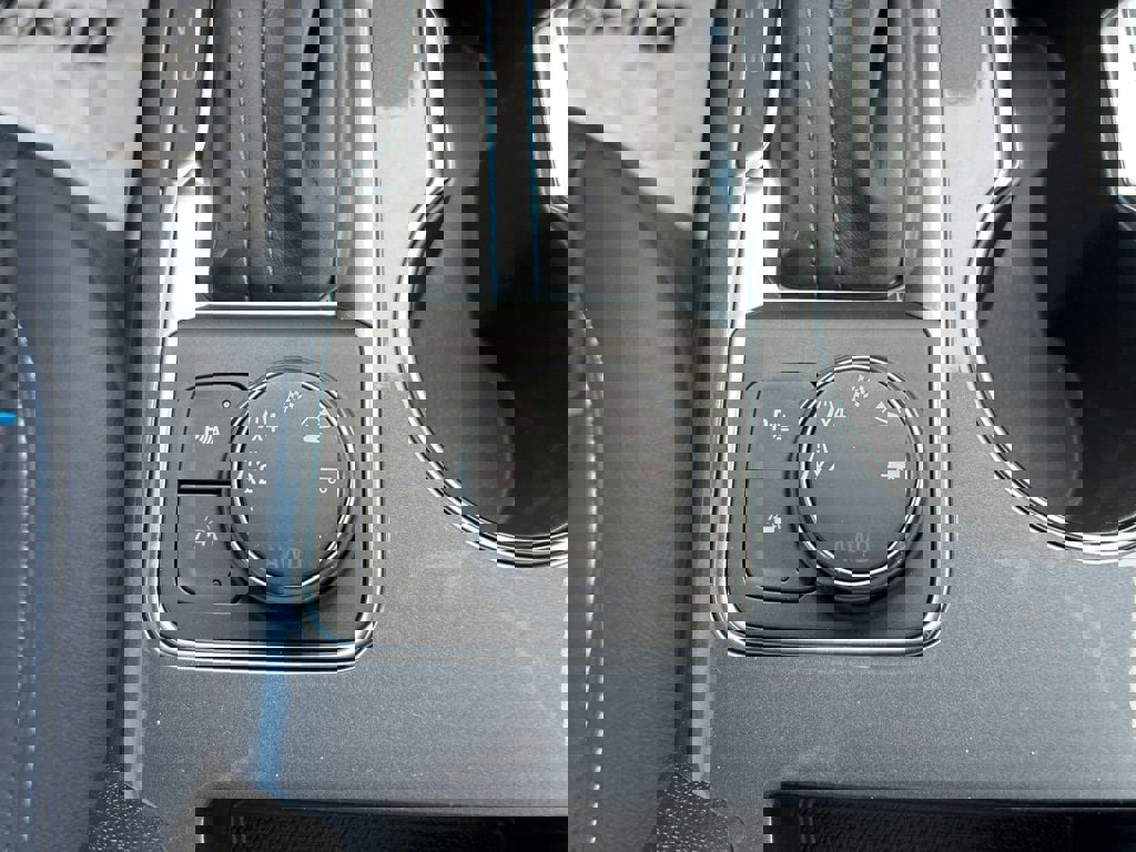 New 2025 Chevrolet Blazer RS w/ Driver Confidence II Package image 23