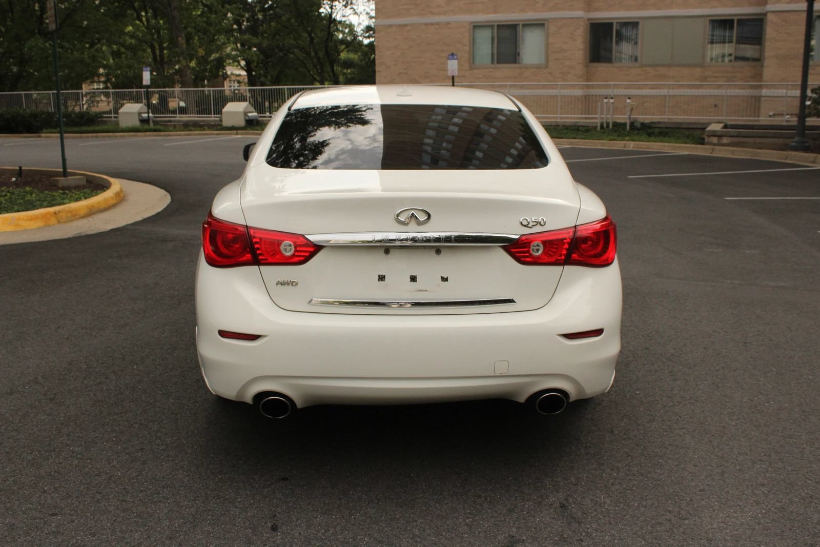 Used 2017 INFINITI Q50 3.0t Premium w/ 3.0T Premium Plus Package AWD/4WD image 5